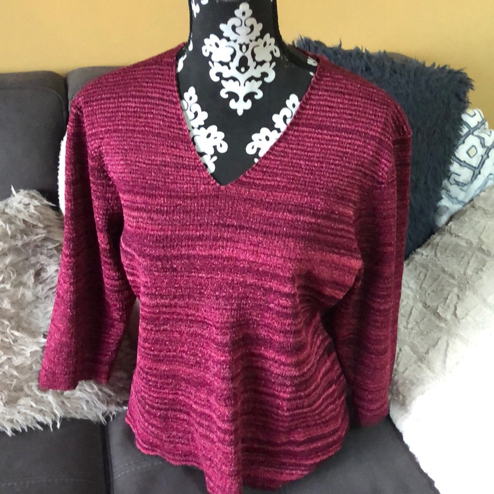 JM COLLECTION Pink/Purple V-Neck Knit Top Size L
